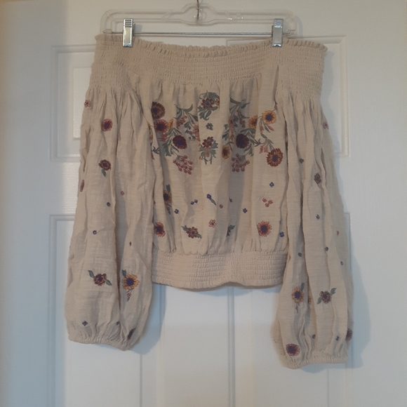 Free People Saachi Off the Shoulder Top - Picture 3 of 8